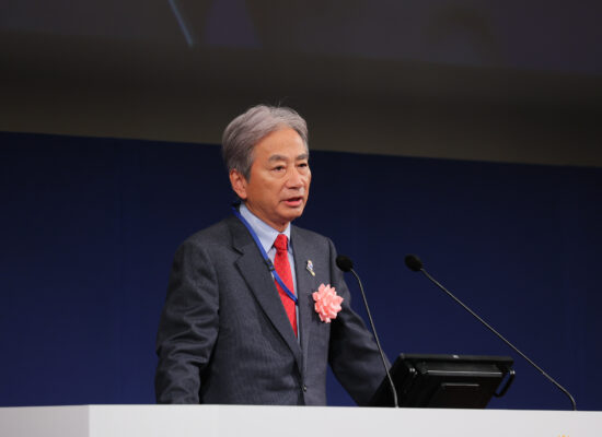 06_本会議-24
