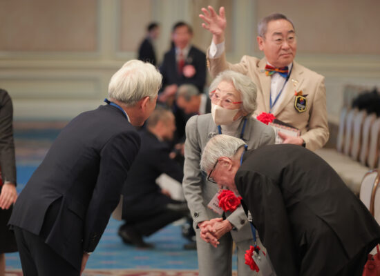 01_開会式・クラブ表彰-19
