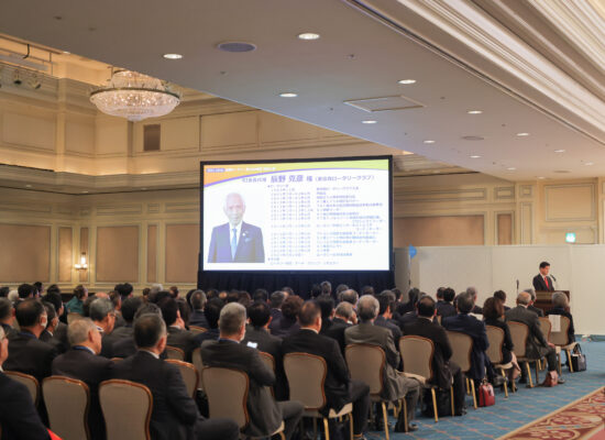 01_開会式・クラブ表彰-7